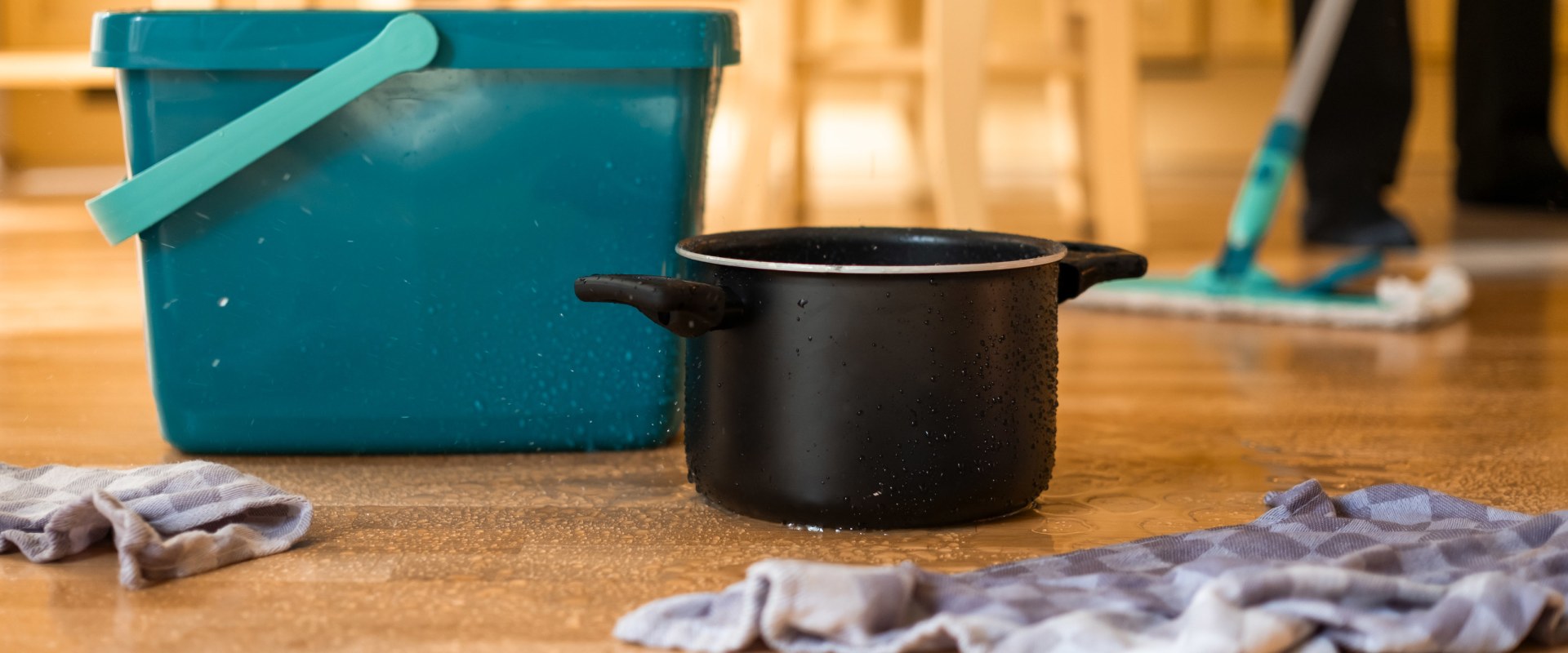 Fixing Water Damage: A Comprehensive Guide for Emergency Home Restoration